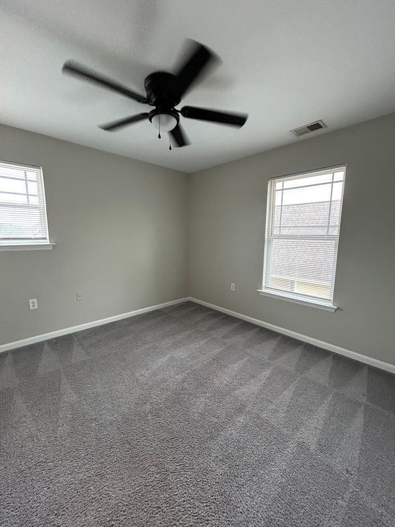 Chattanooga House: 223 W 37th Street