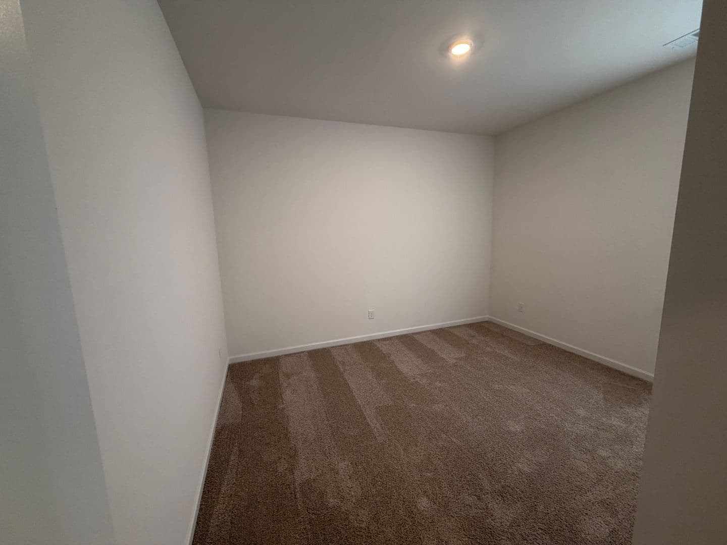 Shelbyville House: 225 idle Drive