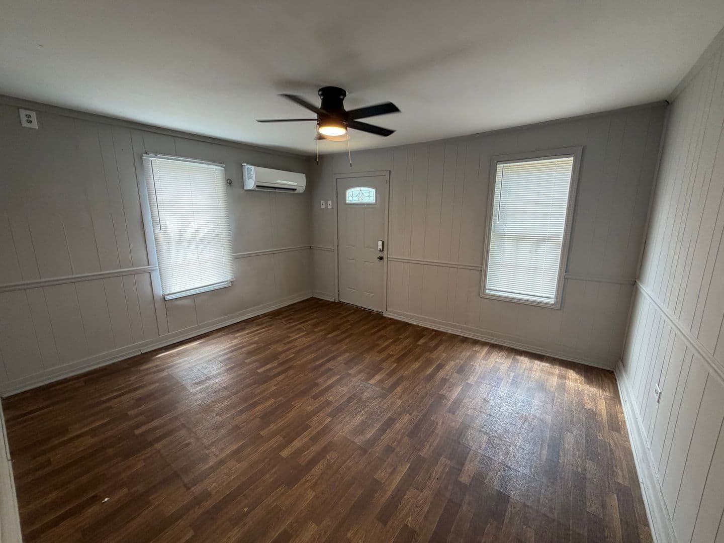 Shelbyville House: 142 Warner Bridge Road