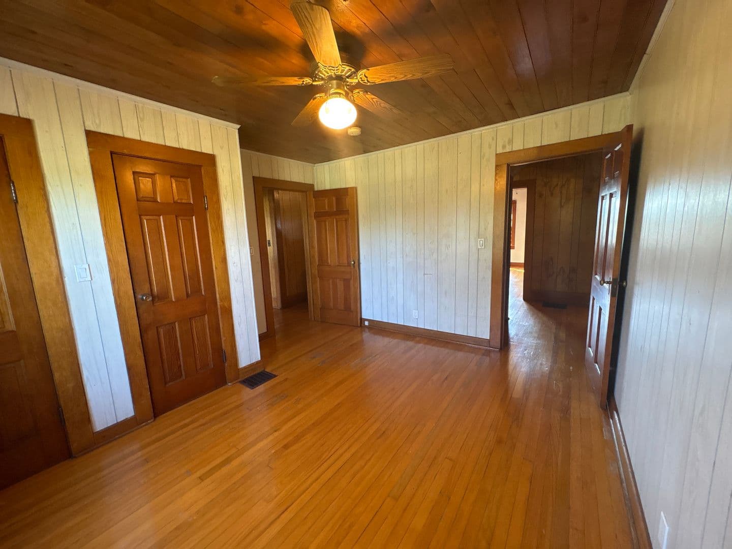 Hillsboro House: 4350 Stephenson Road