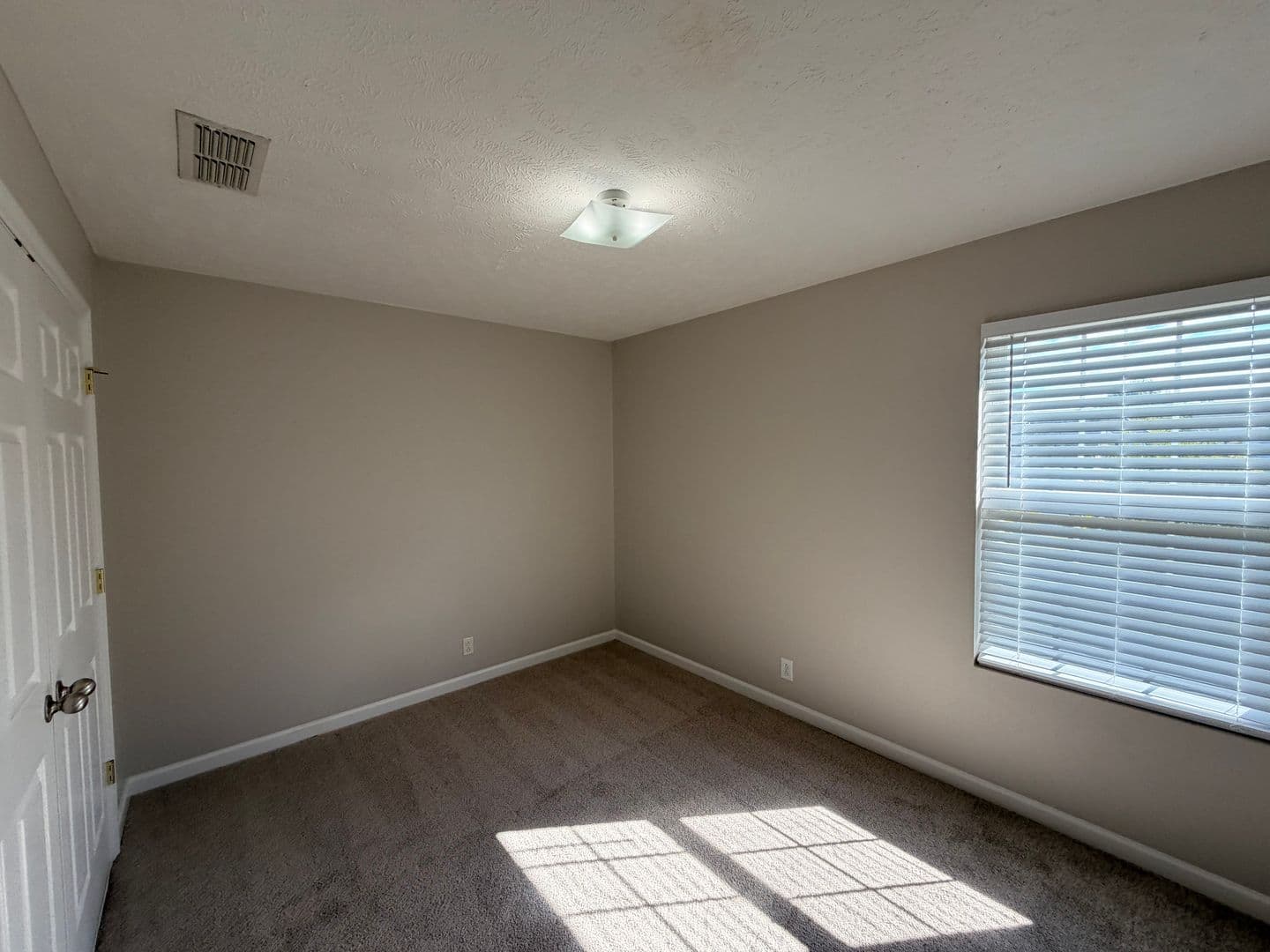 Murfreesboro House: 1836 Antebellum Drive