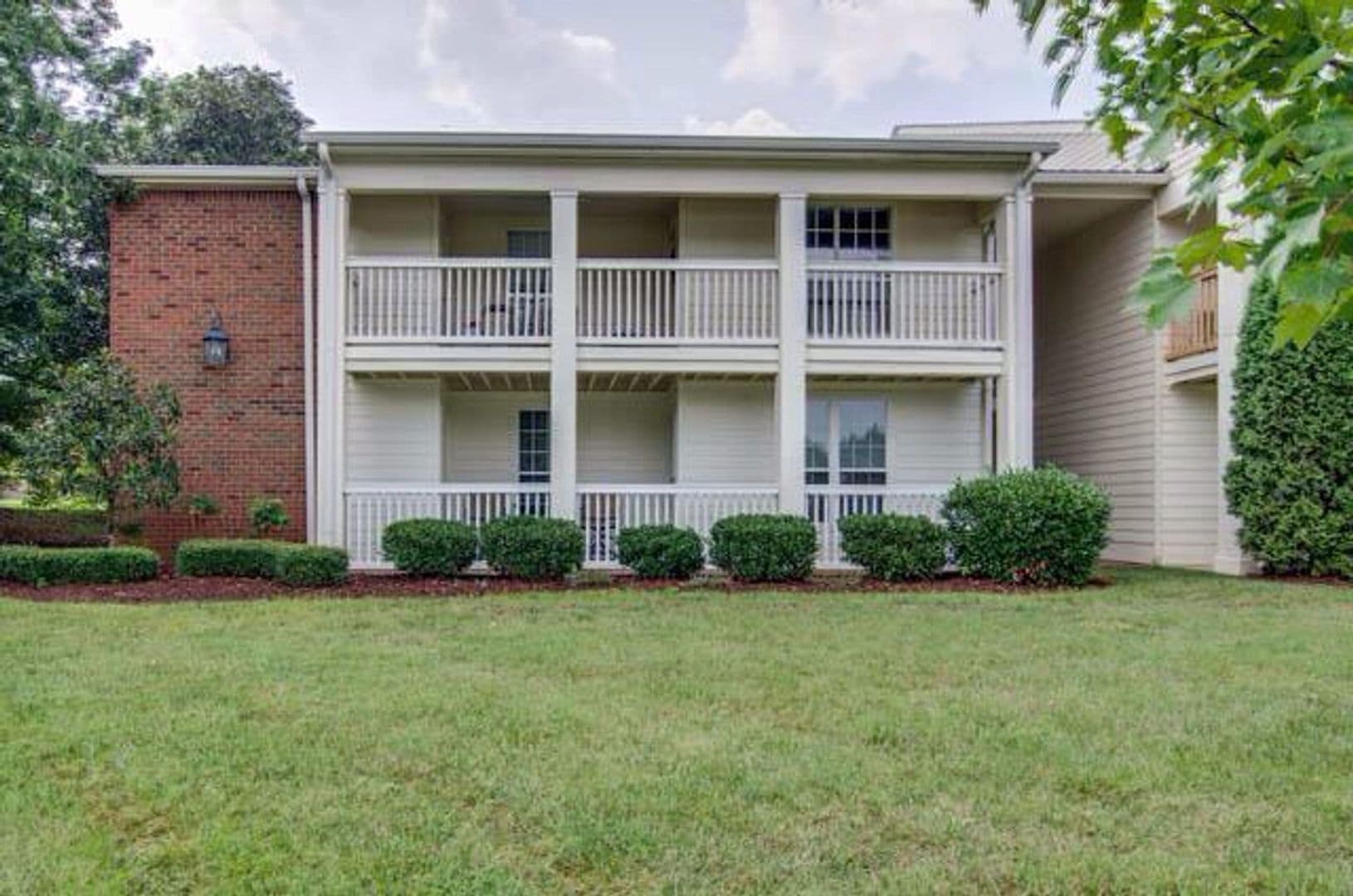 Murfreesboro Apartment: 1280 Middle Tennessess Blvd