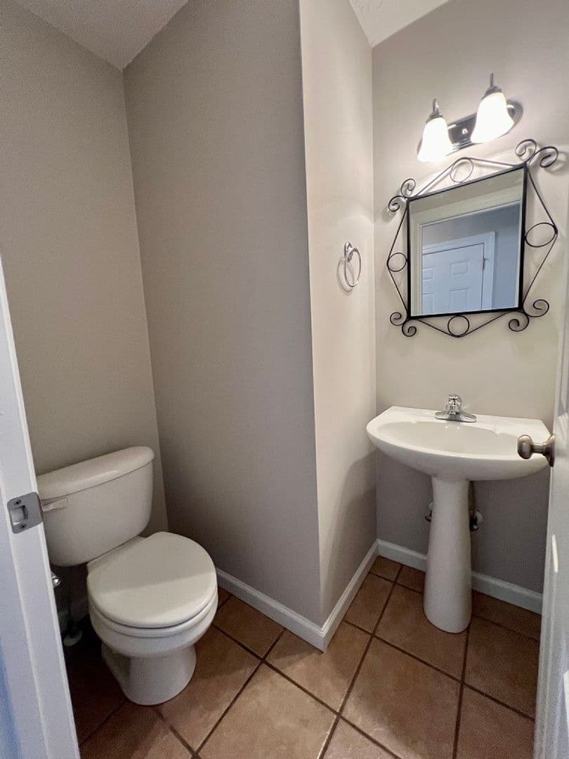 Murfreesboro House: 3313 Hamberton Circle