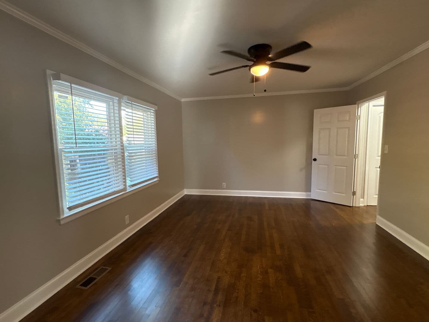 Winchester Apartment: 609 N High Street