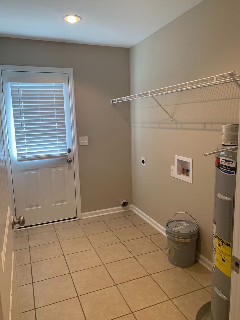 Tullahoma House: 429 Oakwood Rd