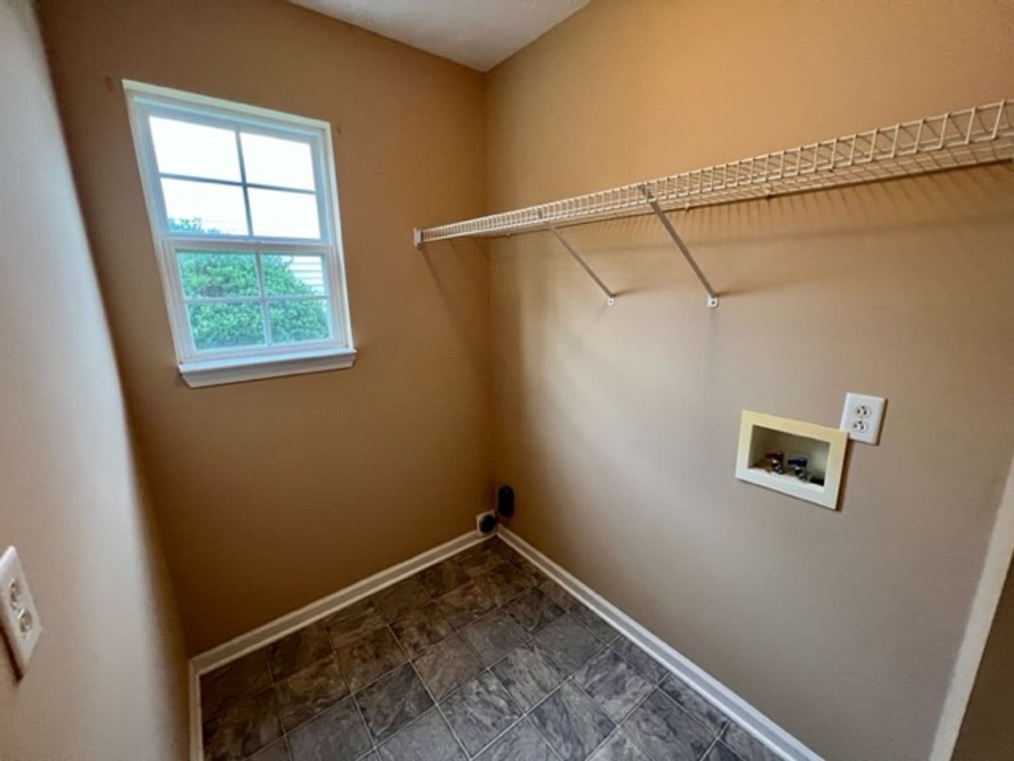 Murfreesboro House: 1119 Eastwoods Drive