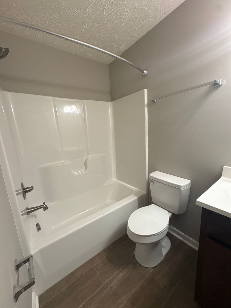 Winchester House: 1108 Old Cowan Road
