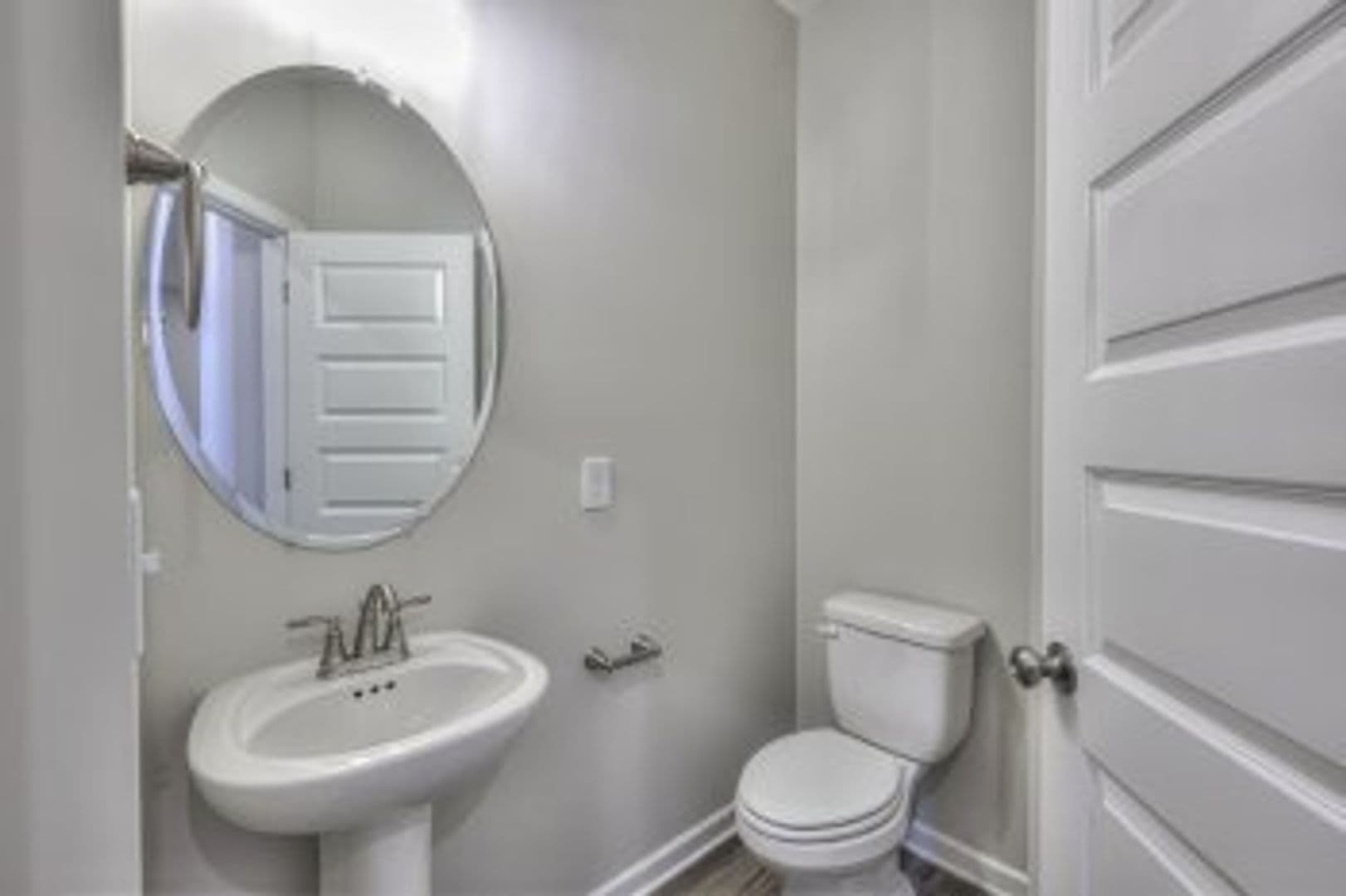 Manchester Townhome: 175 Creek Wood Rd