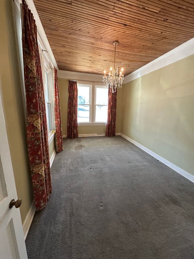 Shelbyville House: 709 S Brittain Street