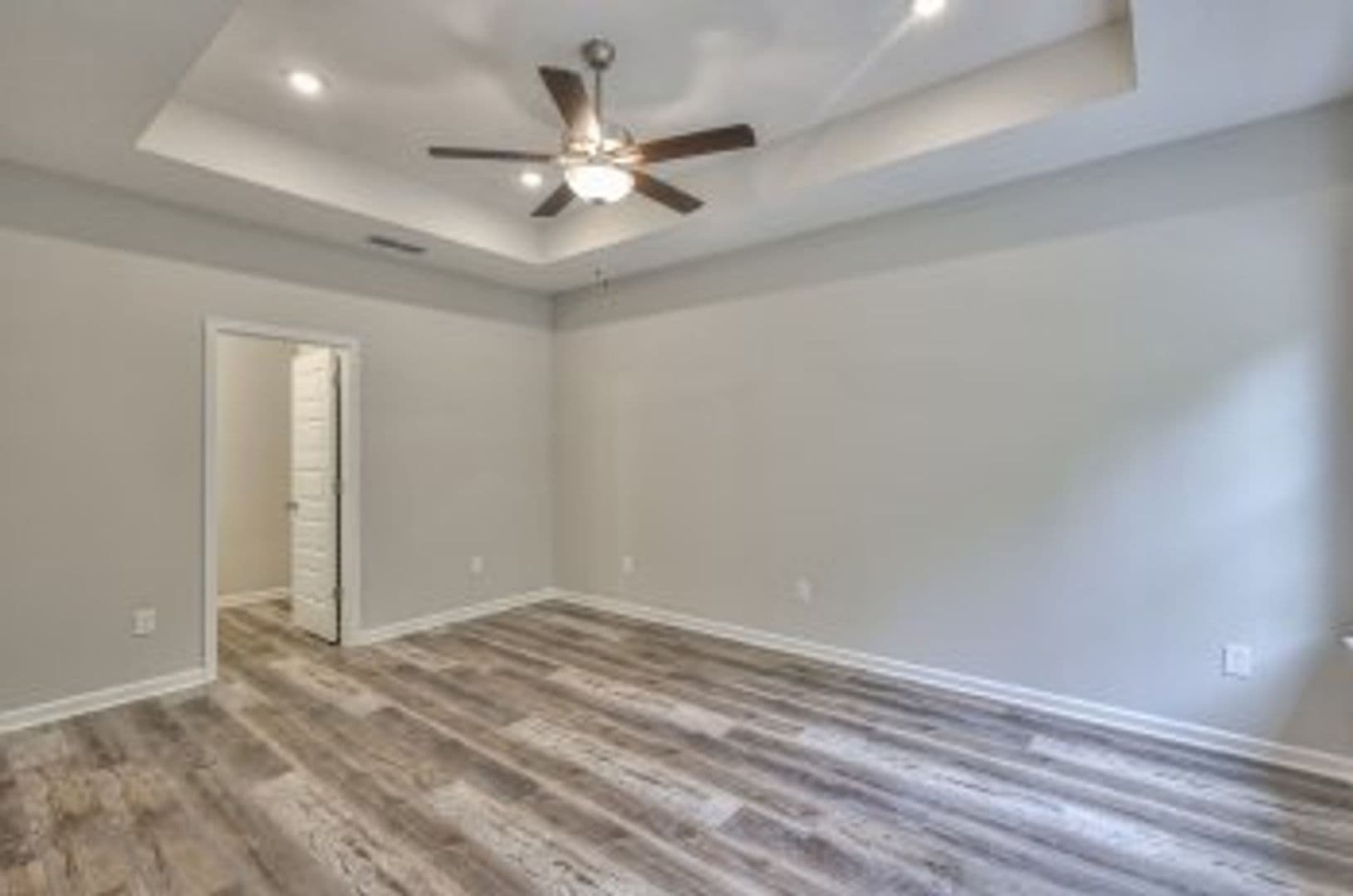 Manchester Townhome: 175 Creek Wood Rd