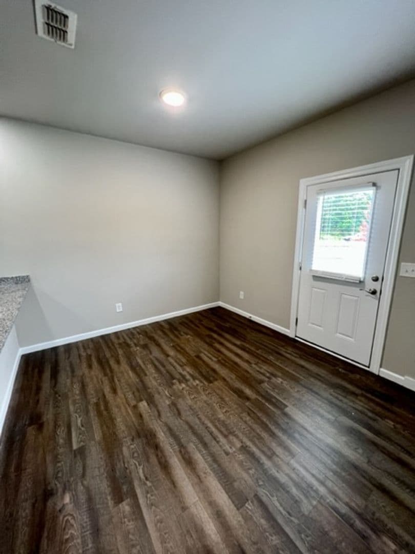 Murfreesboro House: 2268 Lismore Drive
