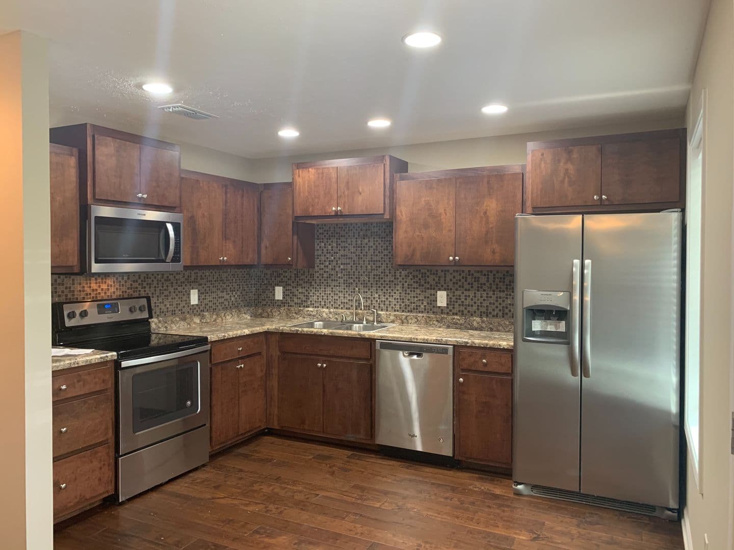 Tullahoma House: 429 Oakwood Rd