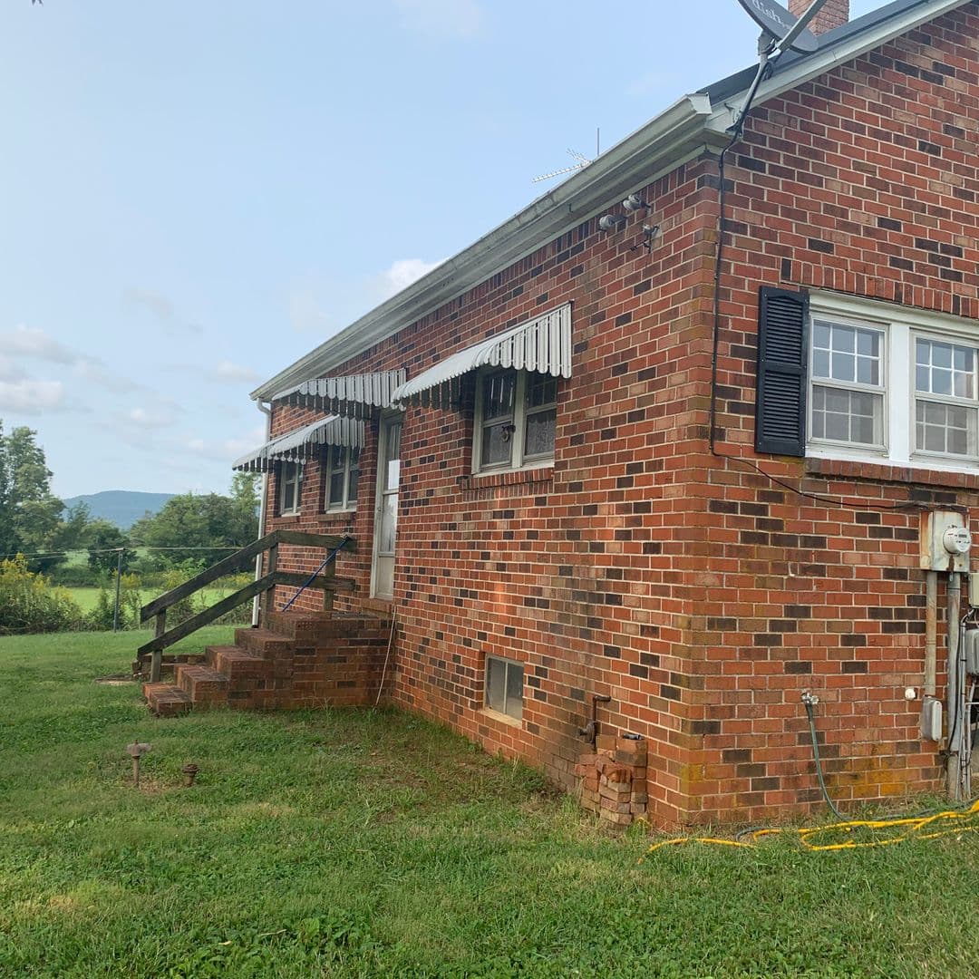 Hillsboro House: 4350 Stephenson Road