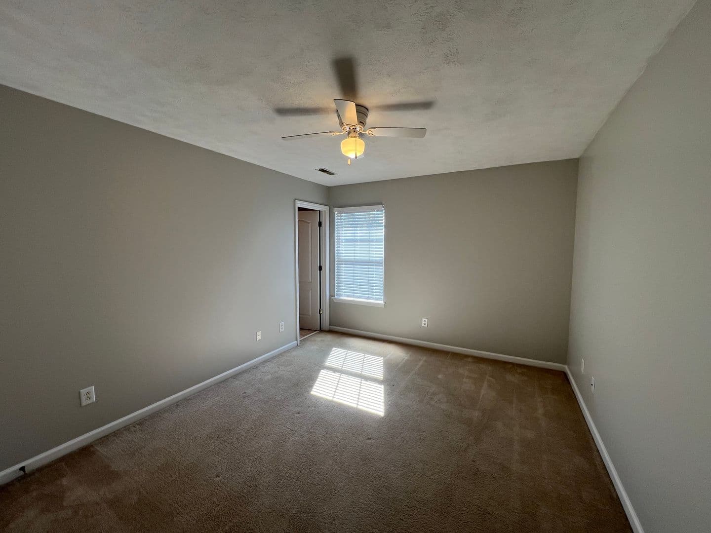 Murfreesboro Townhome: 1624 Center Pointe Drive