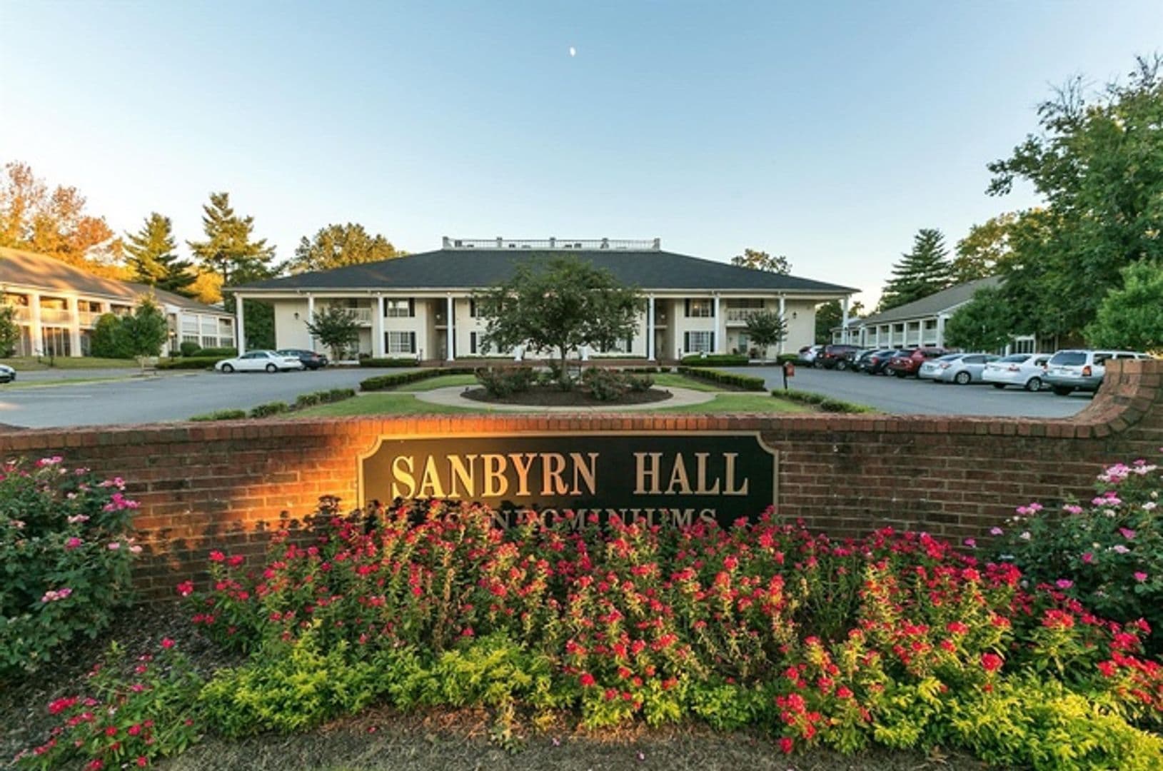 Murfreesboro Apartment: 1280 Middle Tennessess Blvd
