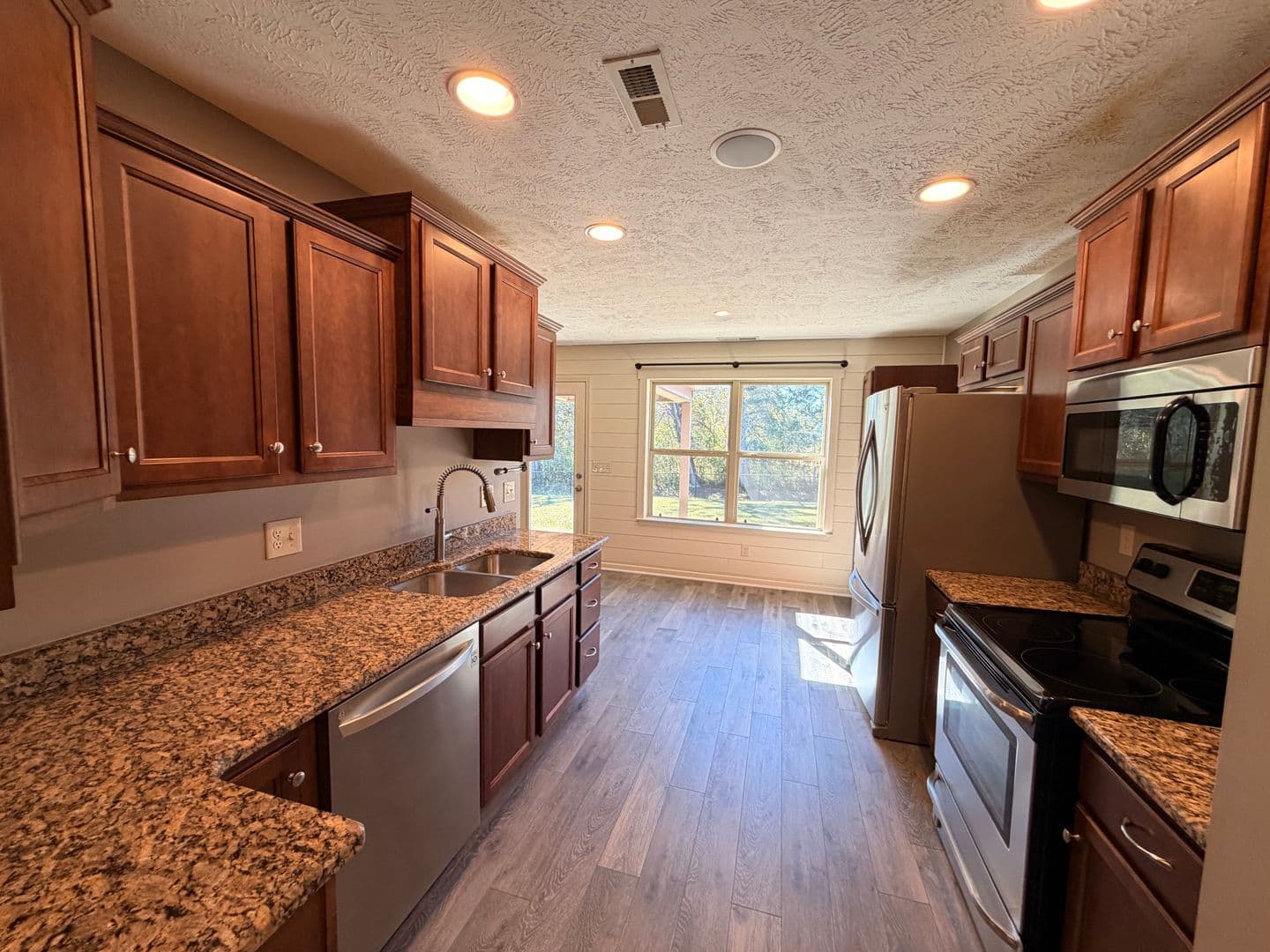 Murfreesboro House: 1333 Round Rock Drive