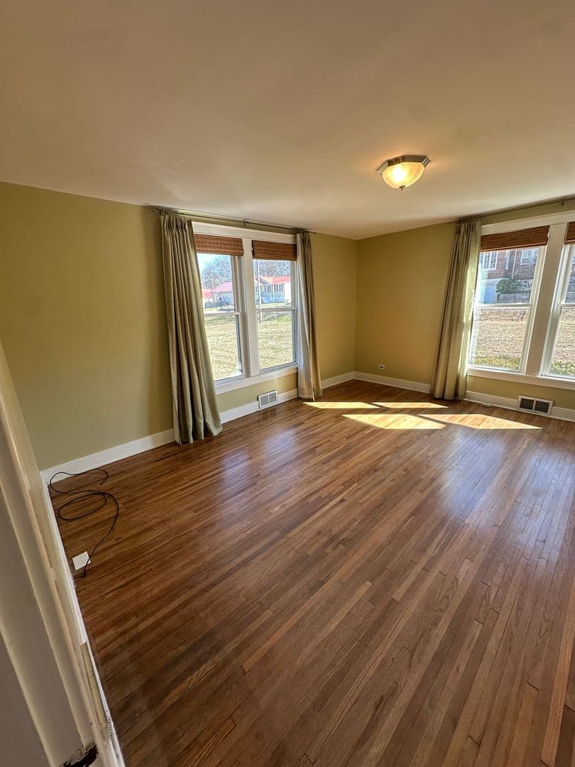 Shelbyville House: 709 S Brittain Street