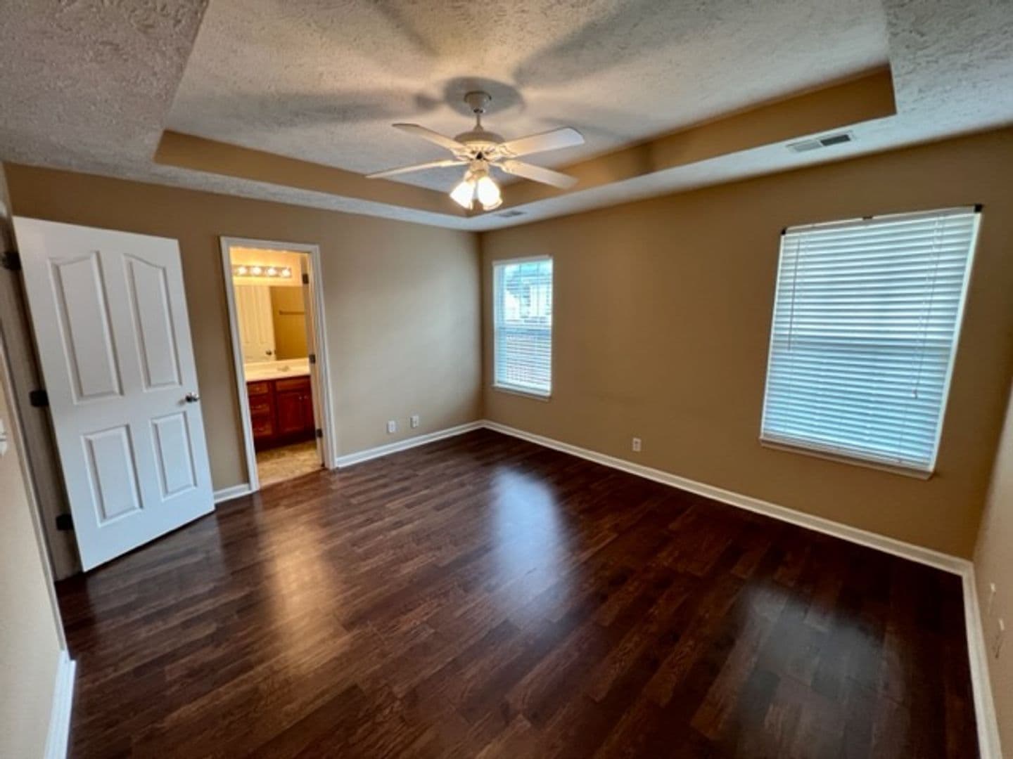 Murfreesboro House: 1119 Eastwoods Drive