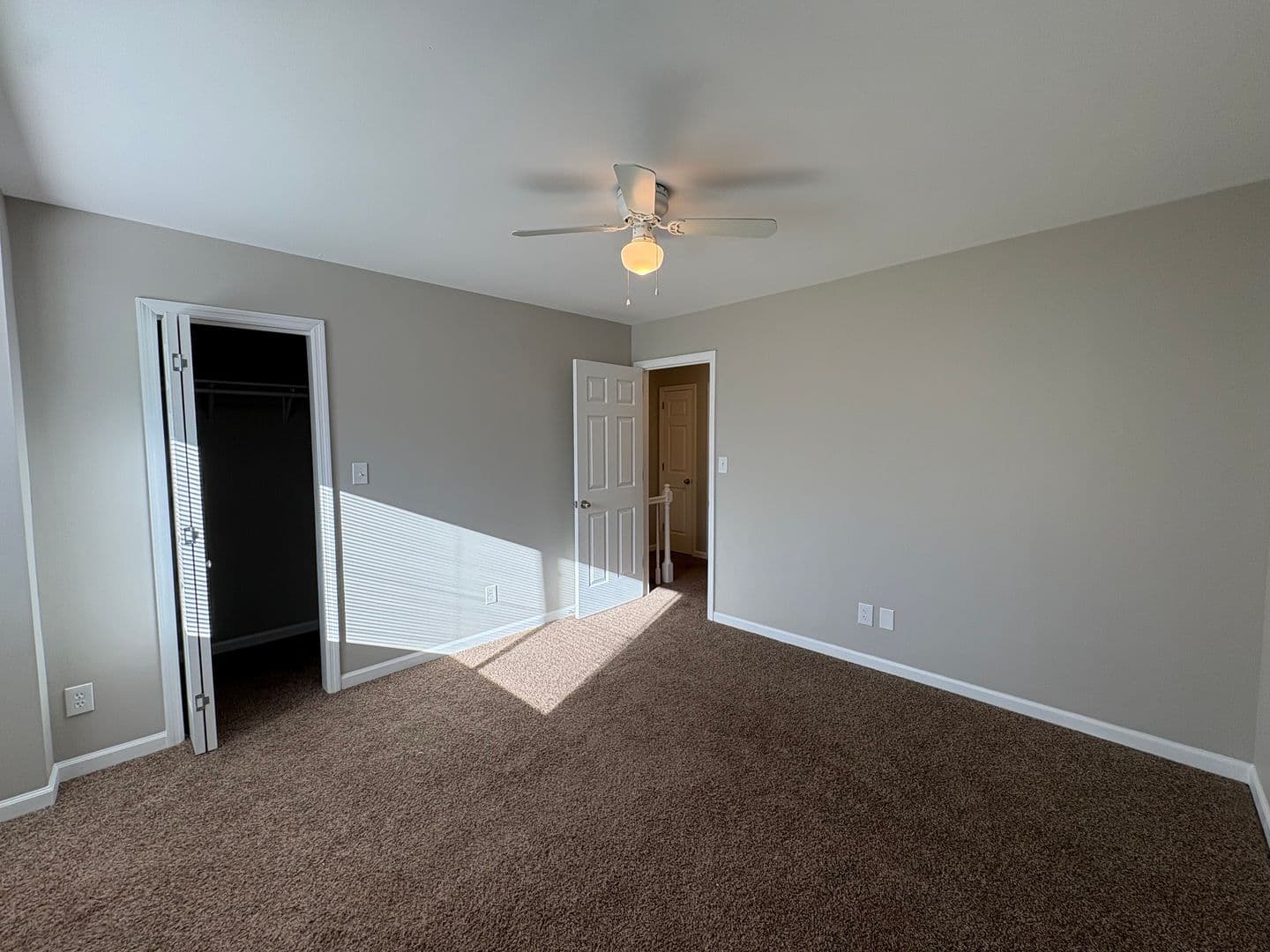 Tullahoma Townhome: 601 E Grundy St.