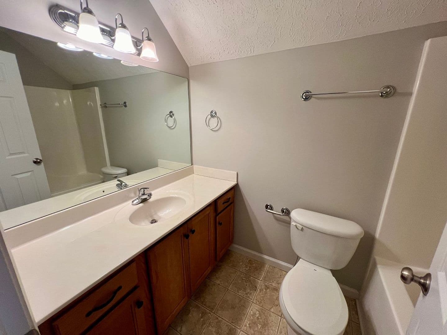 Murfreesboro House: 3313 Hamberton Circle