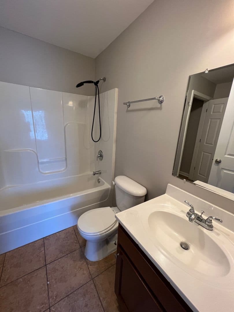 Murfreesboro Apartment: 1411 Rocky Lane