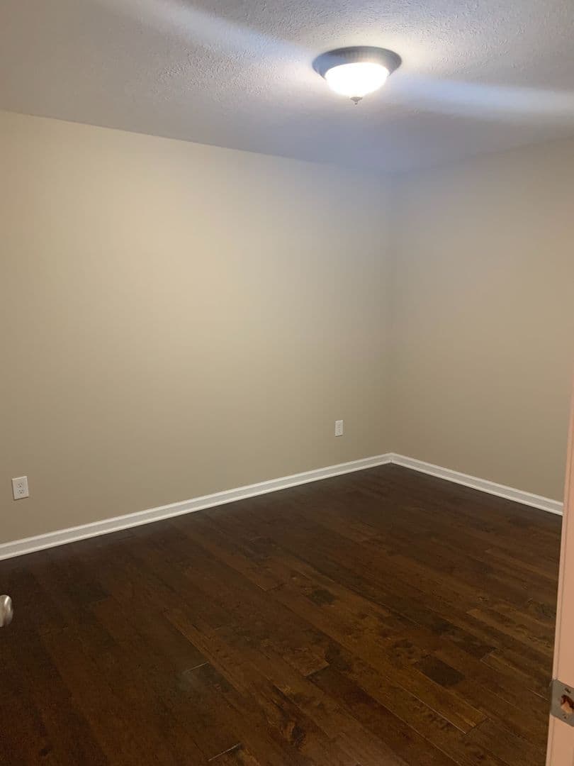 Tullahoma House: 429 Oakwood Rd