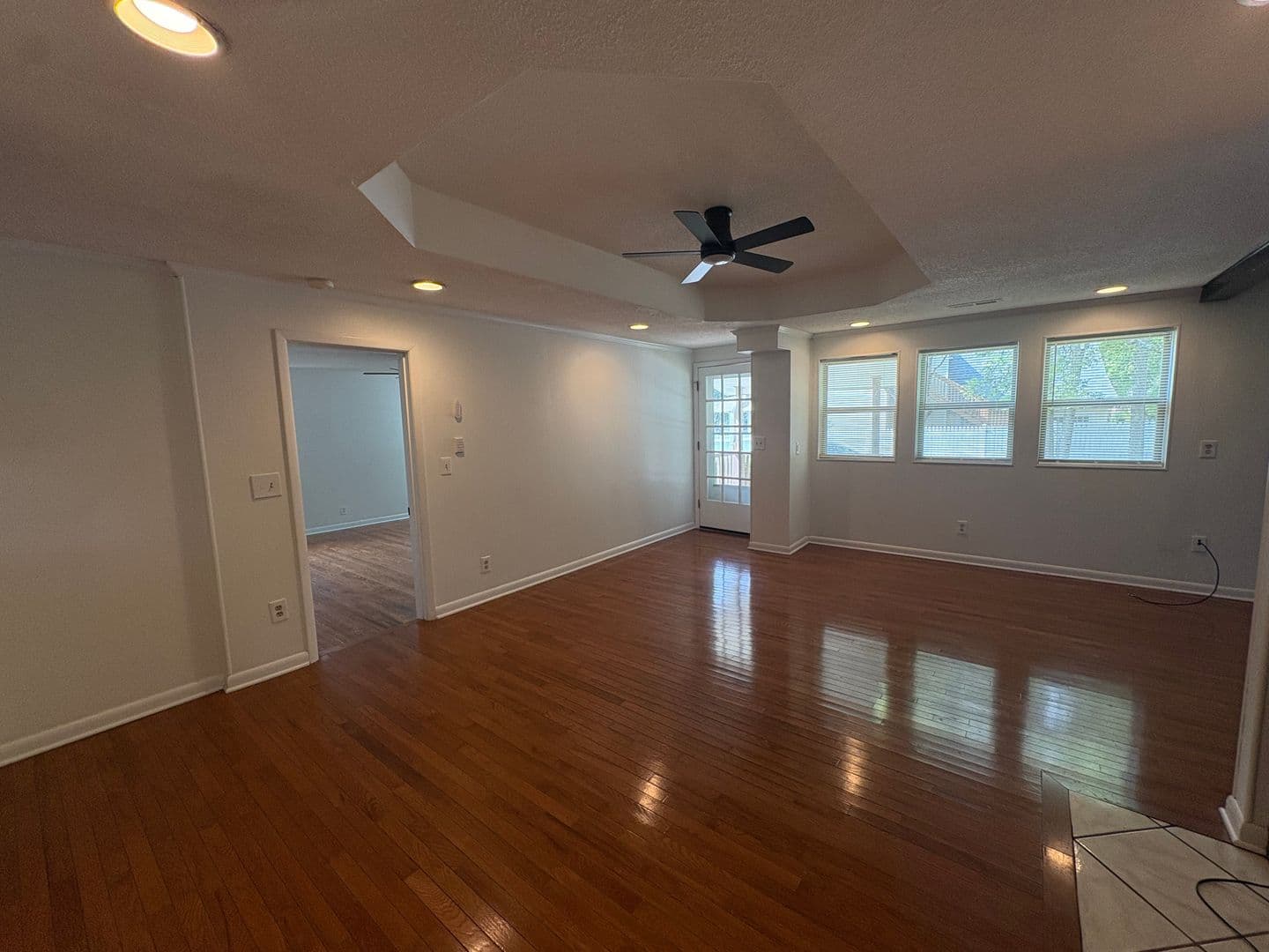 Winchester Apartment: 408 3rd Avenue NW