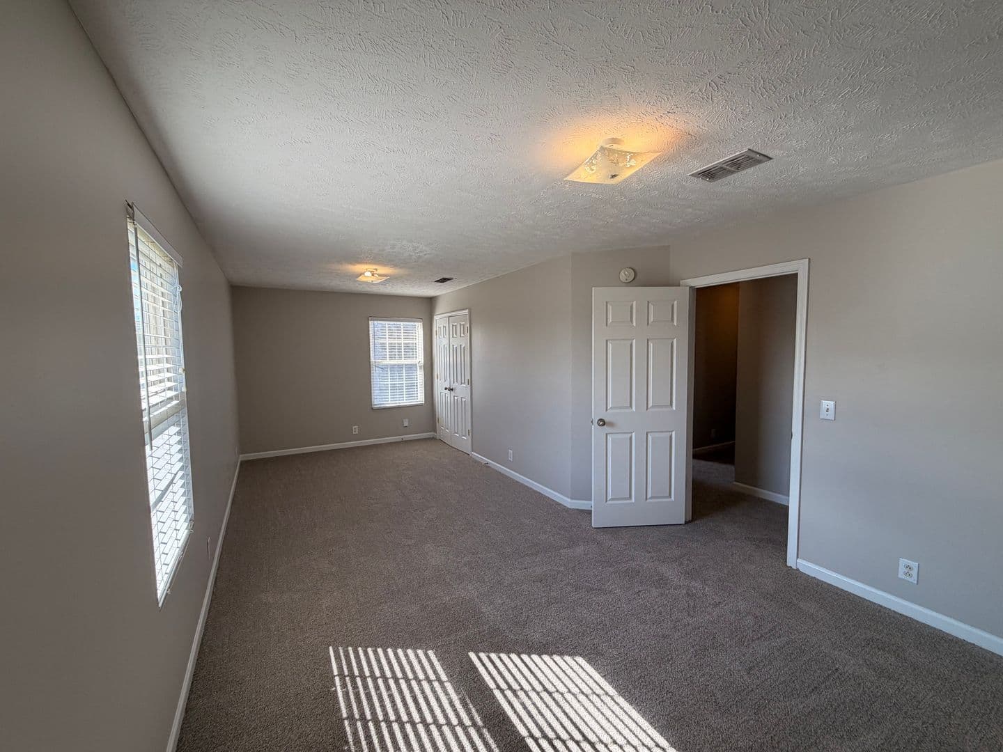 Murfreesboro House: 1836 Antebellum Drive