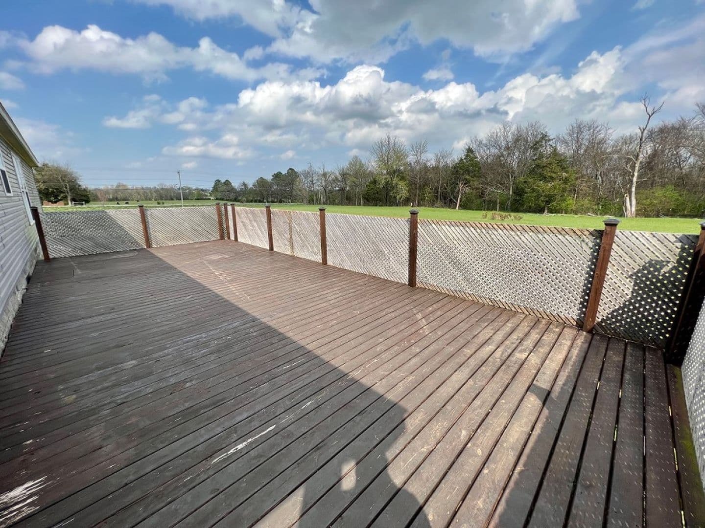 Shelbyville House: 1625 Hwy 64 W