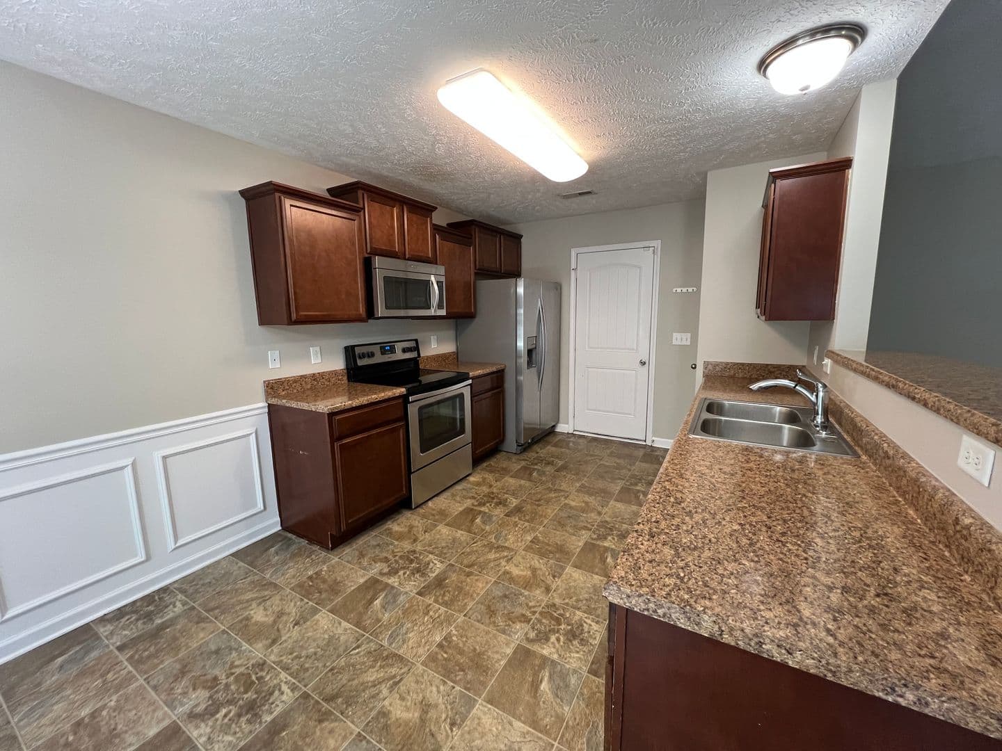 Murfreesboro House: 1125 Halverson Drive
