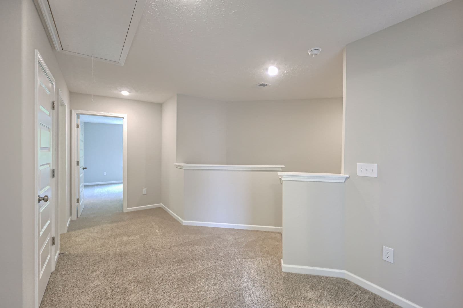 Manchester Townhome: 230 Creek Wood Rd.