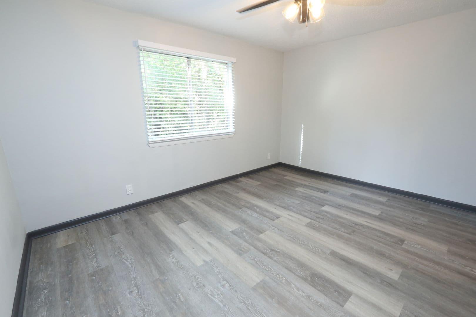 Chattanooga Apartment: 3600 Shirl Jo Lane