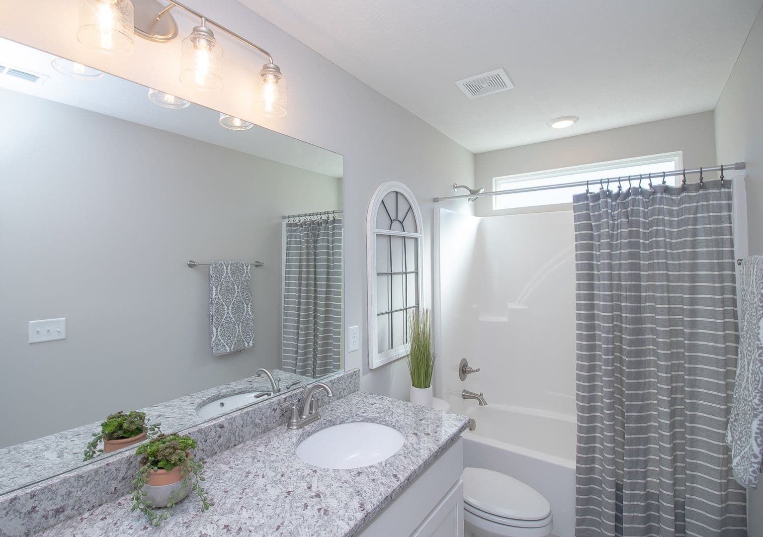 Murfreesboro House: 1802 Streamsong Drive
