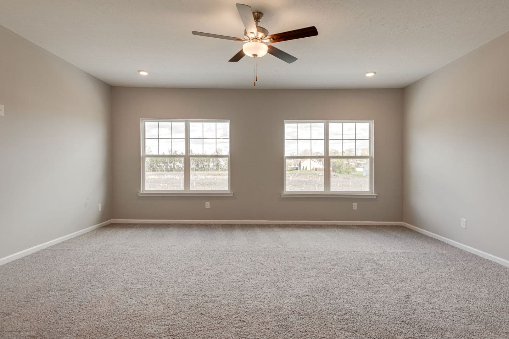 Lavergne Townhome: 305 Moshe Feder Way