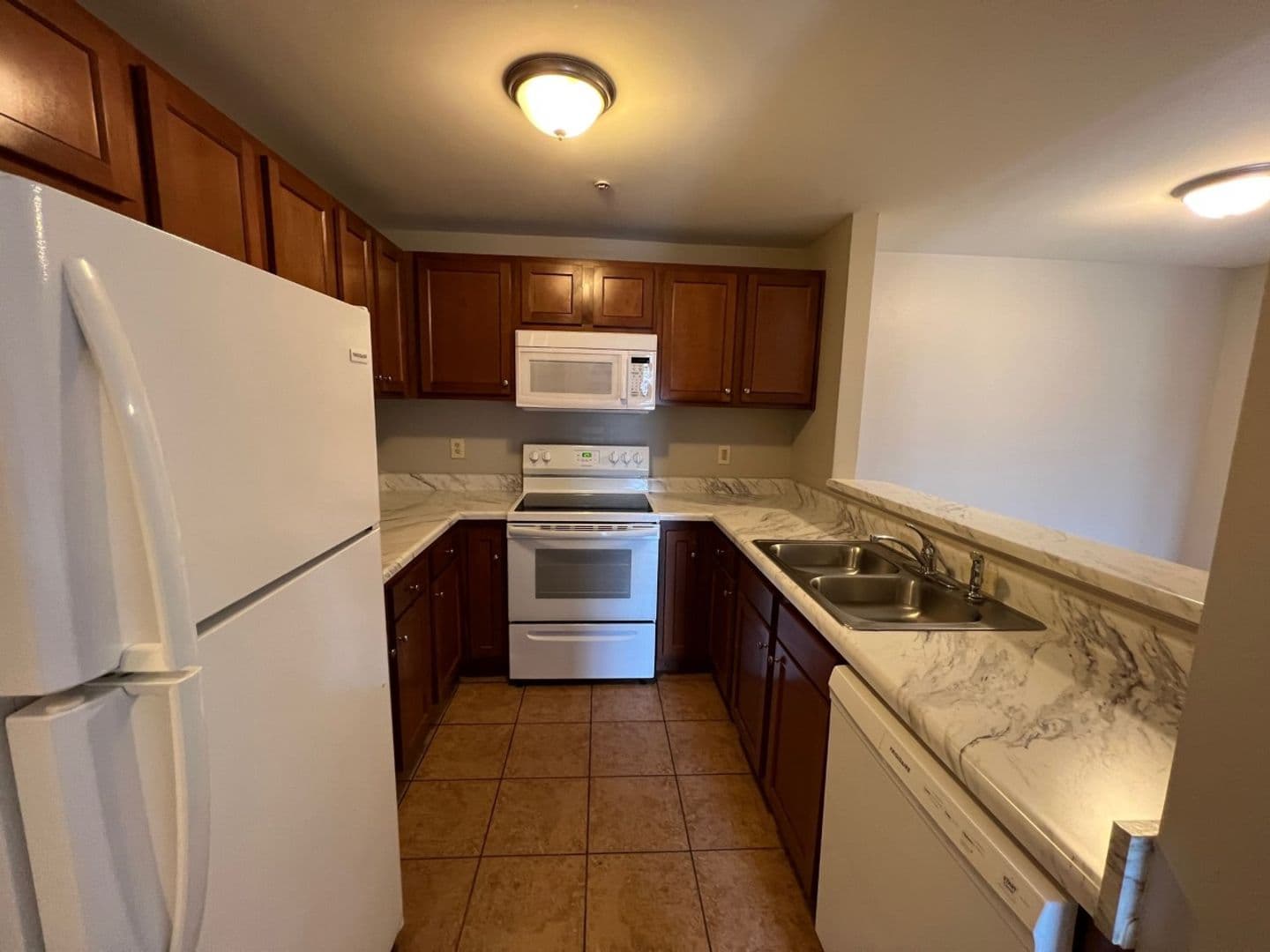 Murfreesboro Apartment: 1411 Rocky Lane
