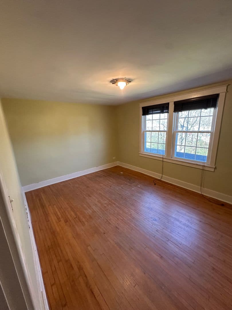 Shelbyville House: 709 S Brittain Street