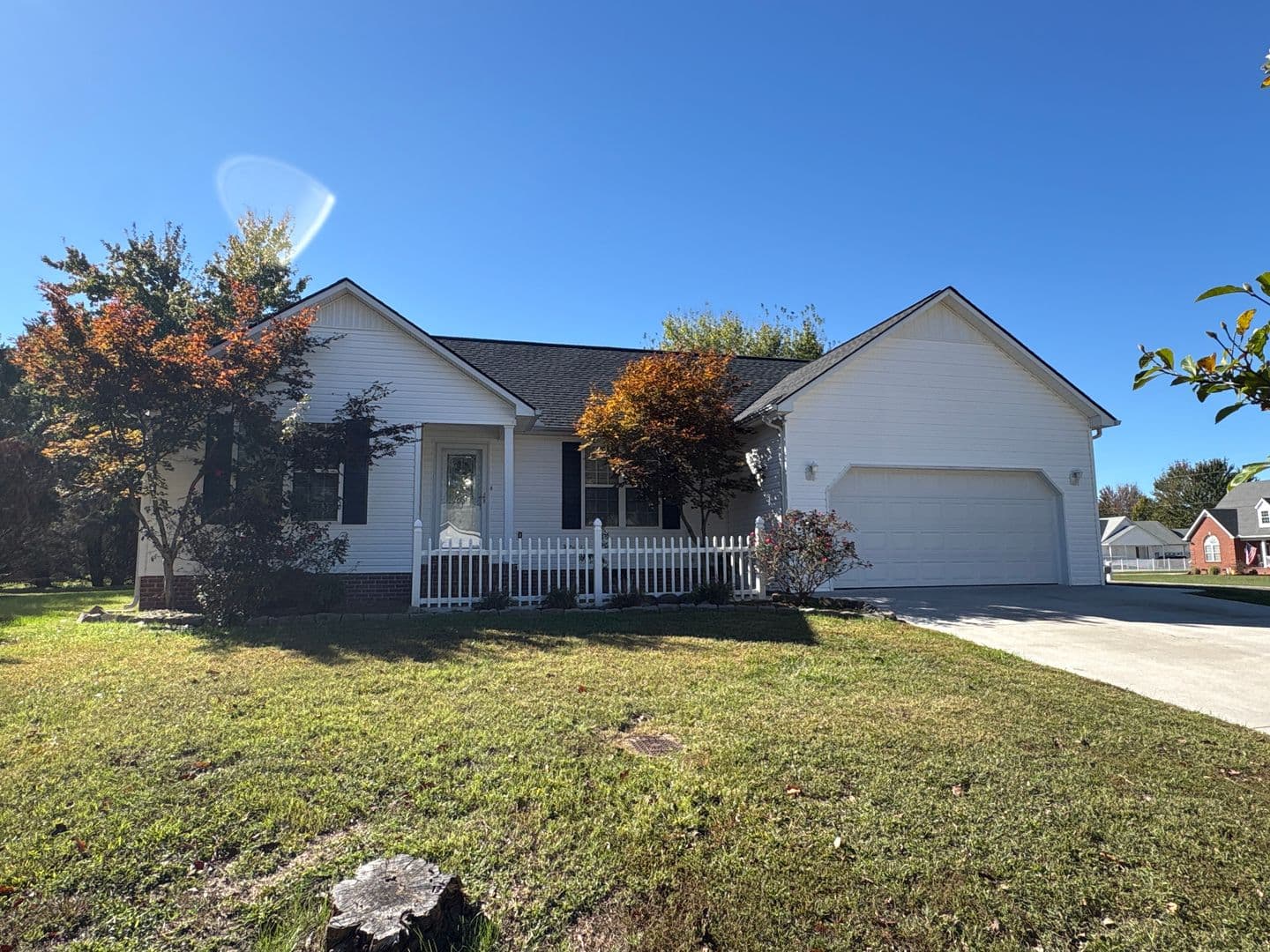 Manchester House: 1503 5th Avenue