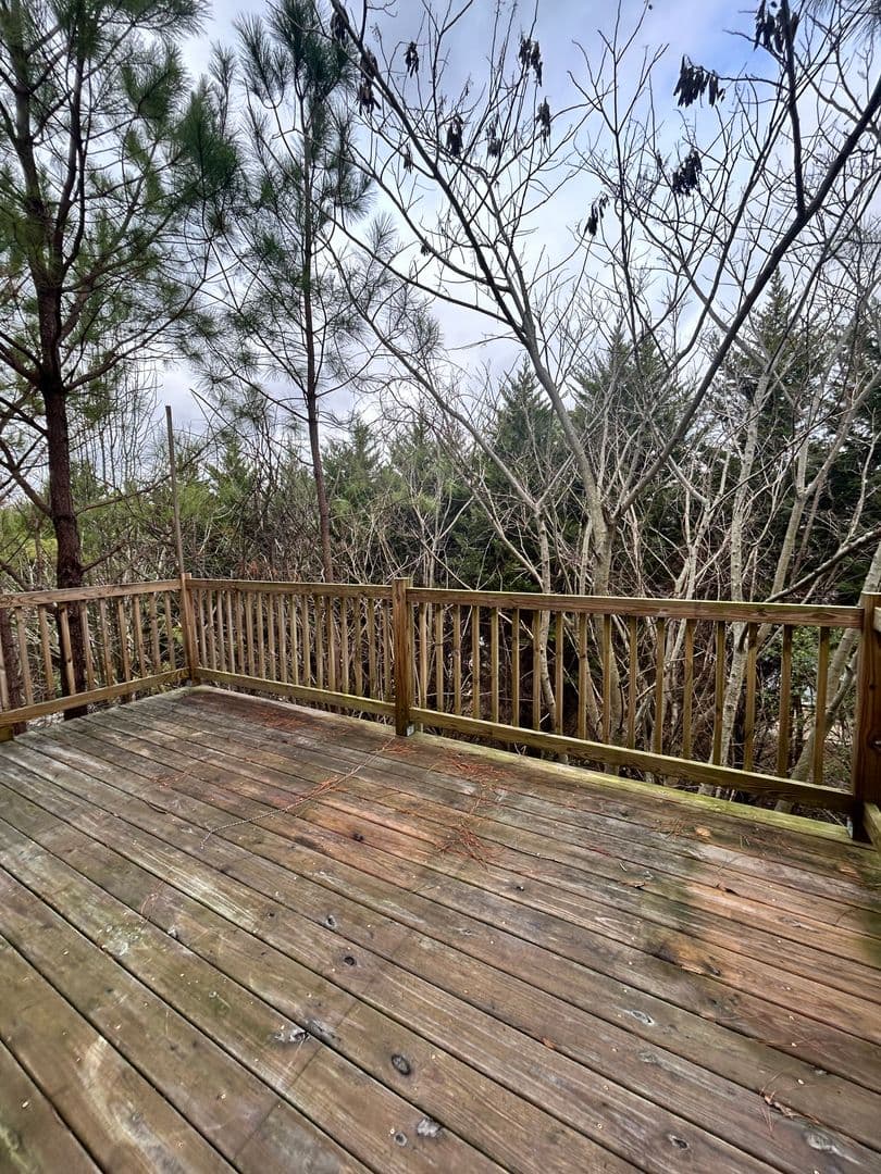 Chattanooga House: 8409 Blustery Way