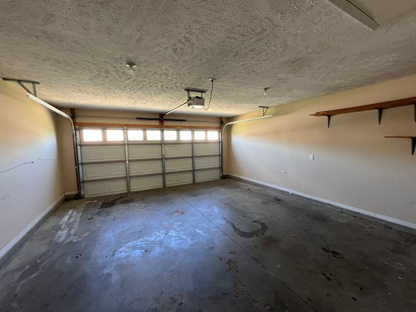 Murfreesboro House: 1125 Halverson Drive