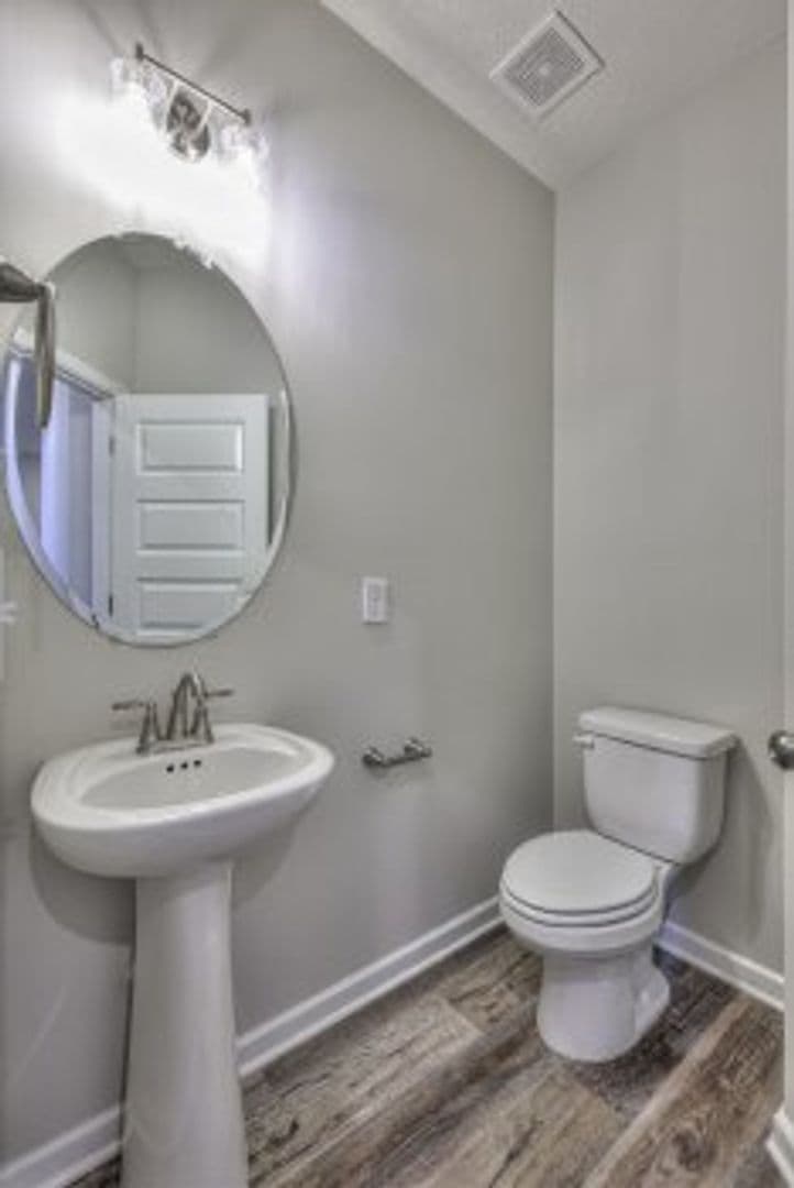 Manchester Townhome: 175 Creek Wood Rd
