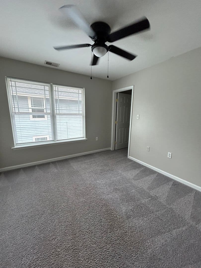Chattanooga House: 223 W 37th Street