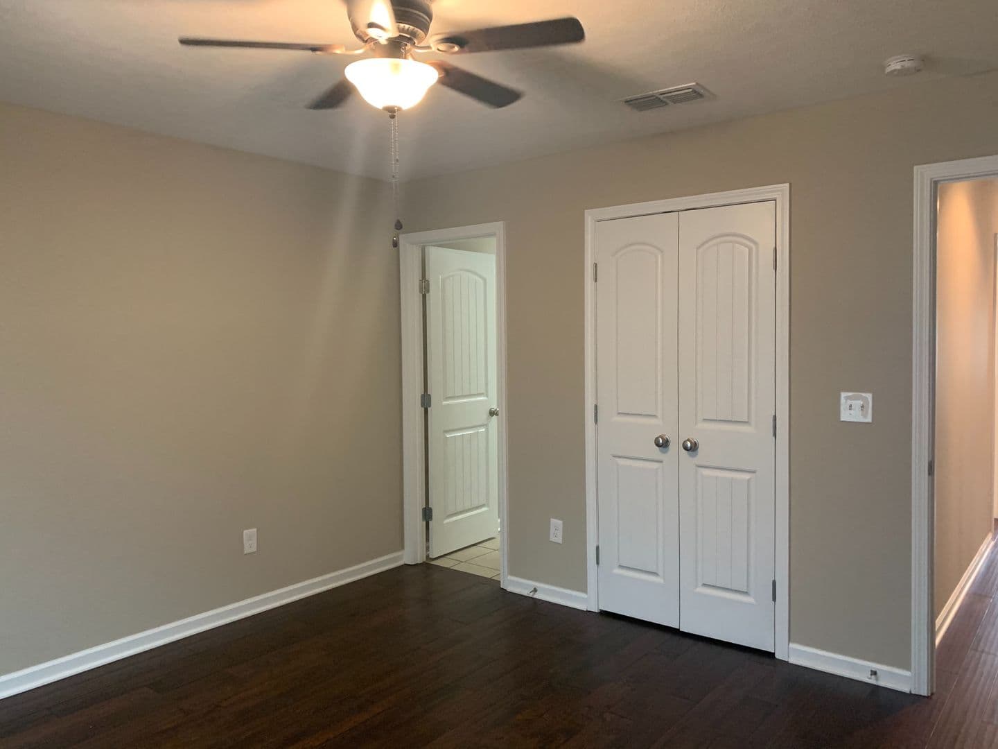 Tullahoma House: 429 Oakwood Rd