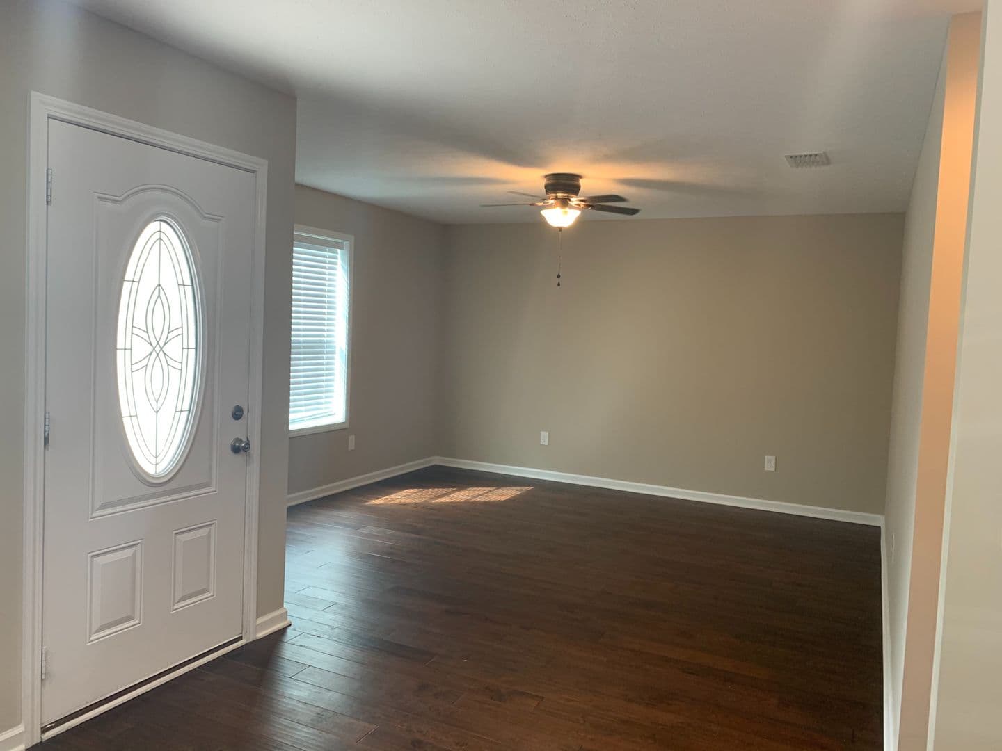 Tullahoma House: 429 Oakwood Rd