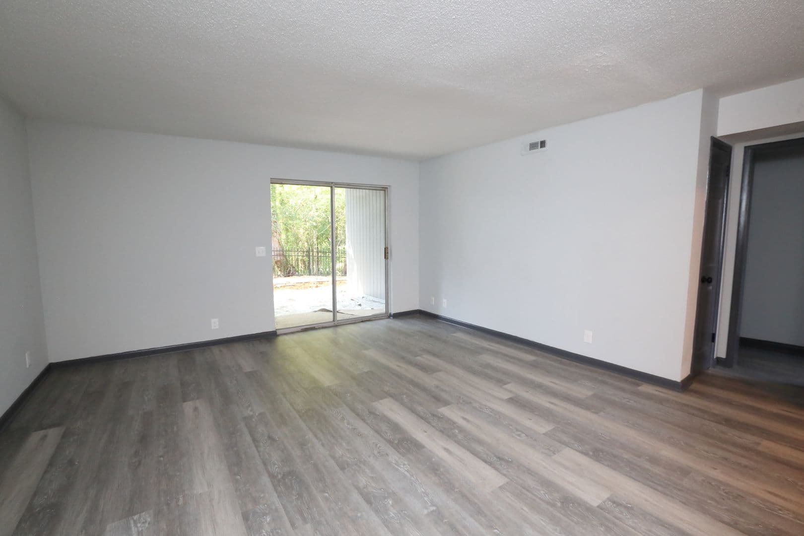 Chattanooga Apartment: 3600 Shirl Jo Lane