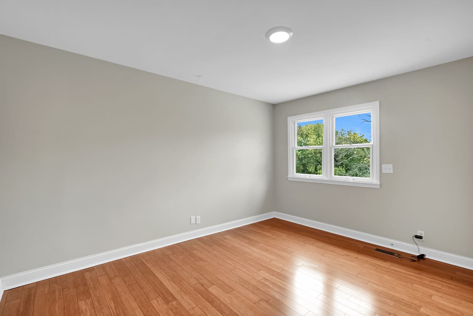 Murfreesboro House: 711 Warrior Drive