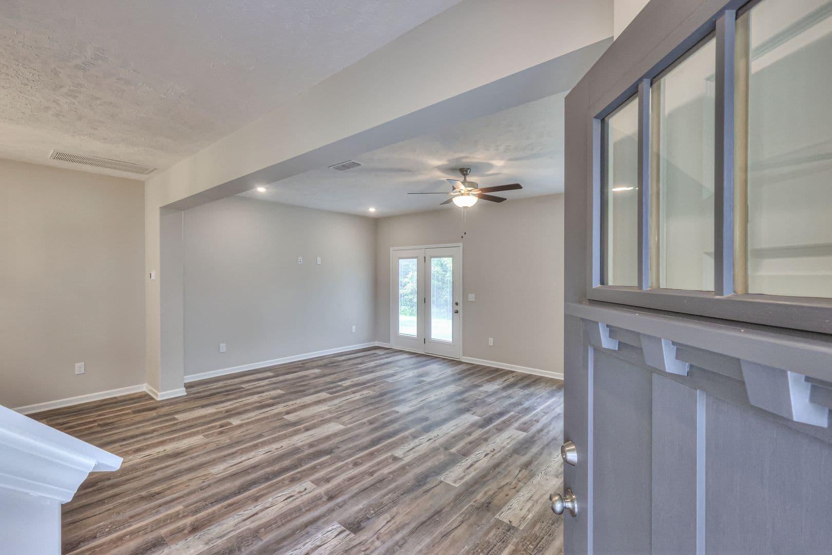 Manchester Townhome: 230 Creek Wood Rd.