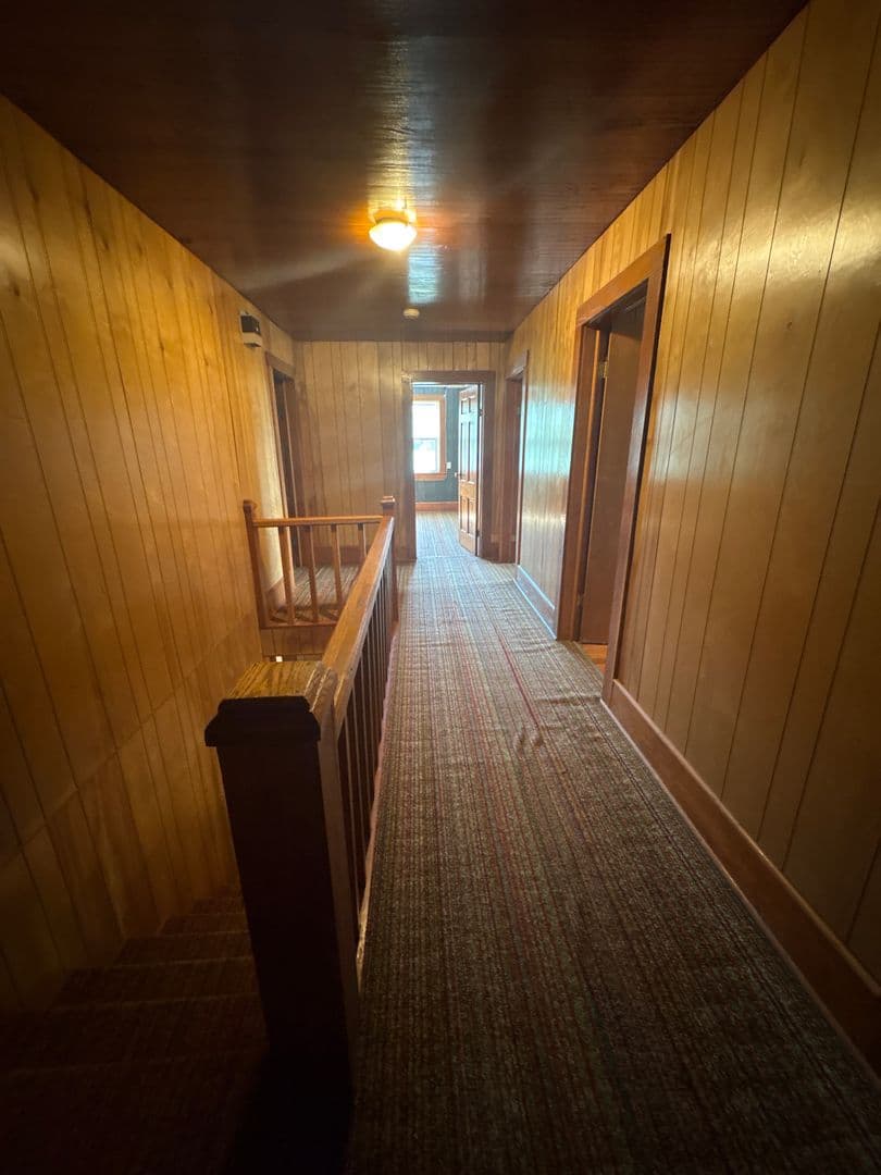 Hillsboro House: 4350 Stephenson Road