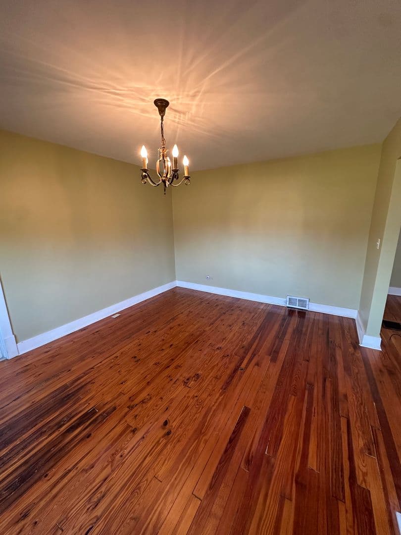 Shelbyville House: 709 S Brittain Street