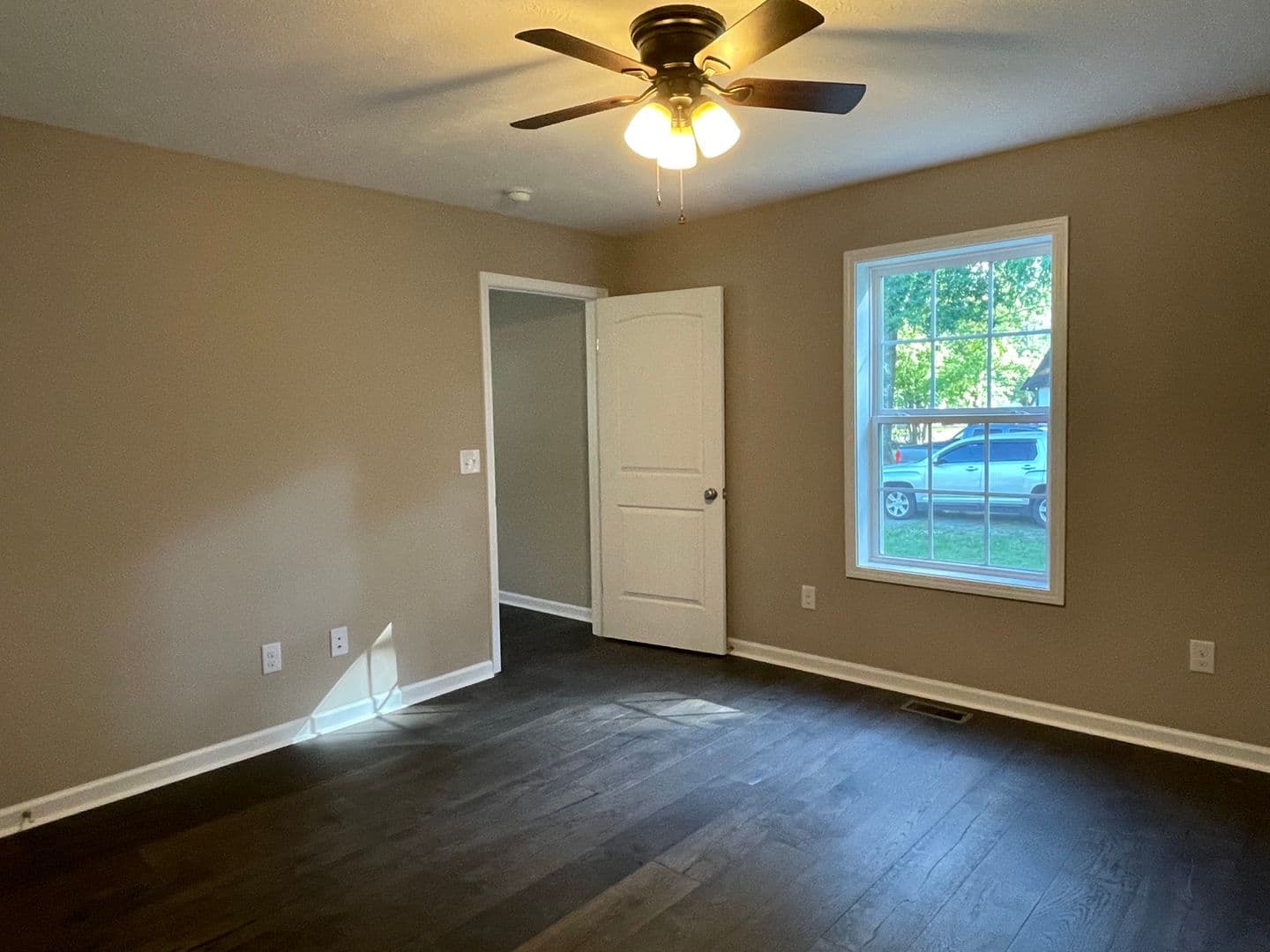 Tullahoma House: 1217 E Lauderdale St.