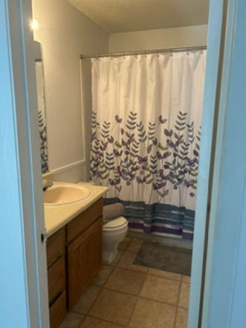 Lubbock Apartment: 5502 56th St.